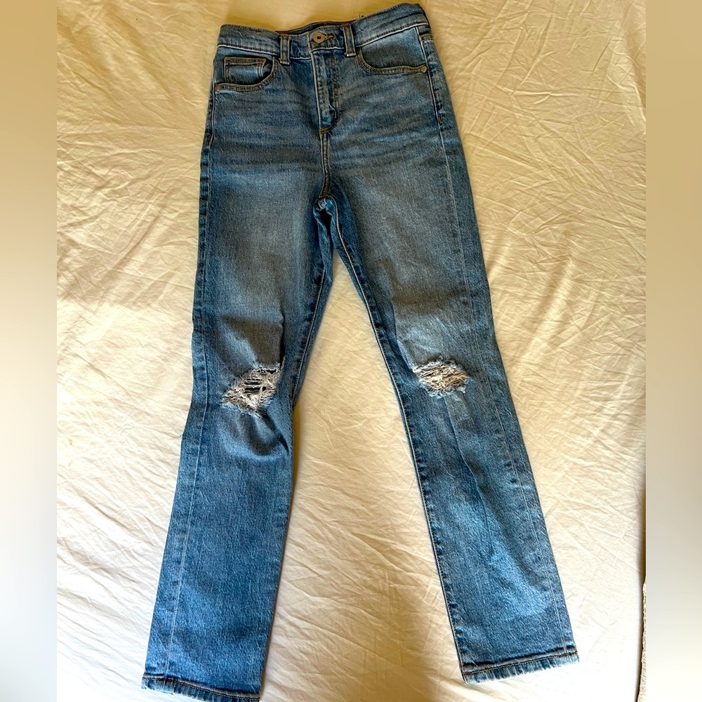 Girls distressed skinny jeans size 10